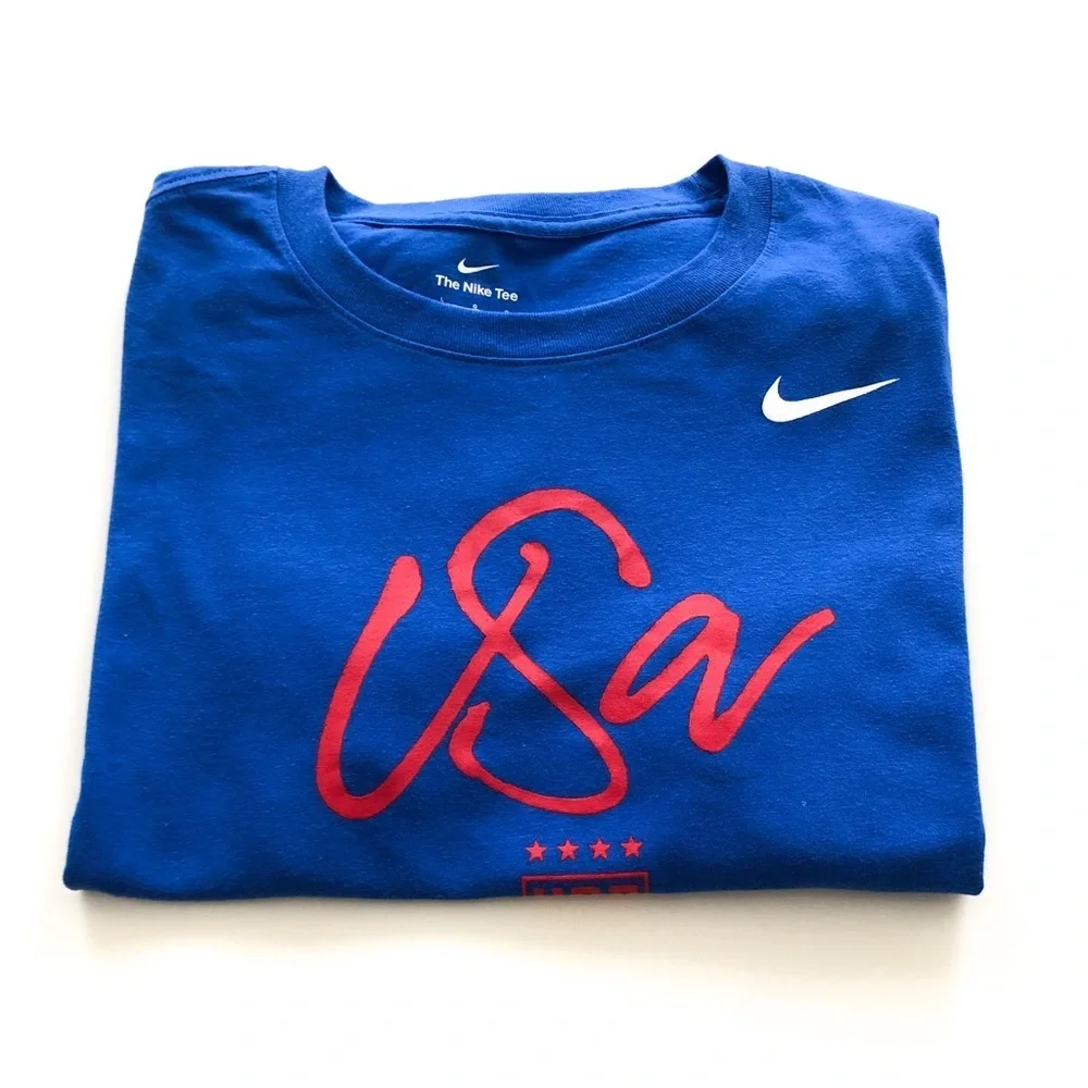 Nike USWNT Team USA Soccer Graphic Tee Royal Blue Women’s Large NWT